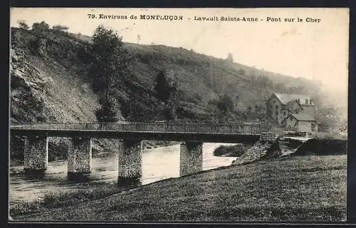 AK Lavault Sainte-Anne, Pont sur le Cher