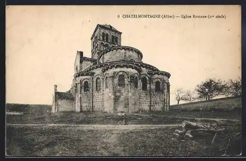 AK Chatelmontagne, église romane