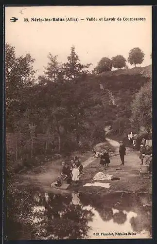 AK Néris-les-Bains, Valléeet Lavoir de Courneauron