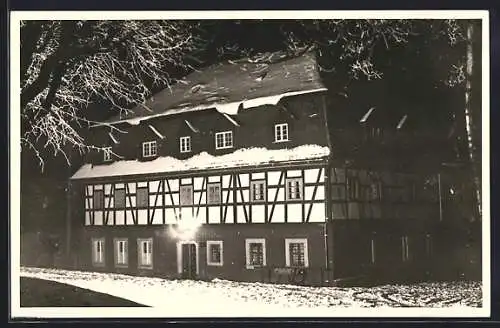 AK Bruchhausen-Vilsen, Gasthof zur alten Brauerei bei Nacht