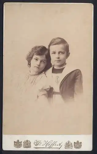 Fotografie W. Höffert, Berlin, Hermann und Dora Sommerstorff, Kinder des Schauspielerpaar Otto & Theresina Sommerstorff