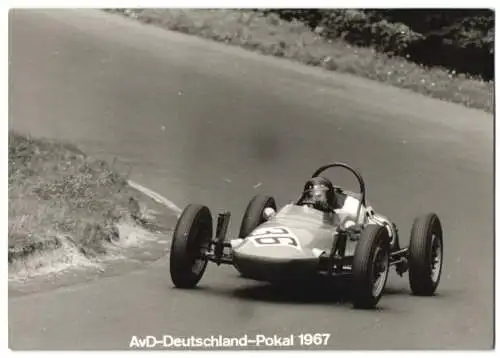 4 Fotografien W. Kotauschek, Porz, Ansicht Nürburg, AvD-Deutschland-Pokal 1967 Nürburgring, Autorennen