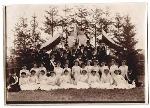 9 Fotografien Ansicht Obernburg am Main, Umzug zur Einweihung des Kriegerdenkmal am 19.06.1910, Kriegervereine