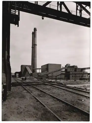 Fotografie Grete Eckert, München, Ansicht Linz, Blick auf die Hütte Linz, nach Architekt Herbert Rimpl
