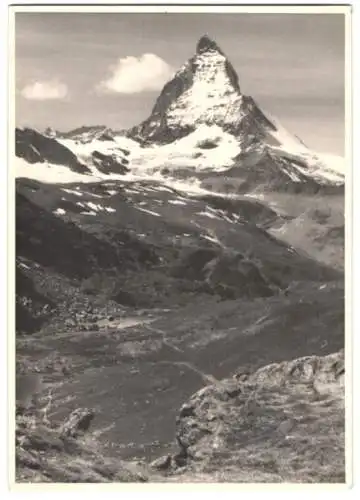 Fotografie unbekannter Fotograf, Ansicht Zermatt, Blick nach dem Matterhorn