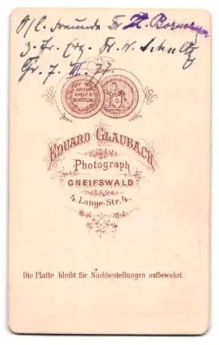 Fotografie Eduard Glaubach, Greifswald, Lange Strasse 4, Porträt eines Herrn mit Koteletten und Taschenuhr