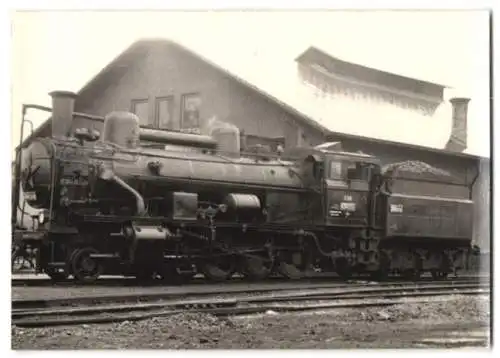 26 Fotografien Eisenbahn Tschechien, Ceskoslovenské státní dráhy CSD, verschiedene Dampf-Lokomotiven & Triebwagen