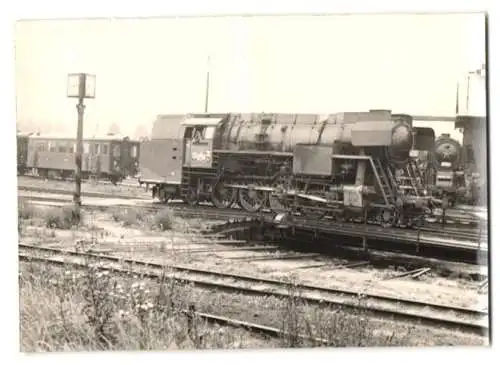 26 Fotografien Eisenbahn Tschechien, Ceskoslovenské státní dráhy CSD, verschiedene Dampf-Lokomotiven & Triebwagen