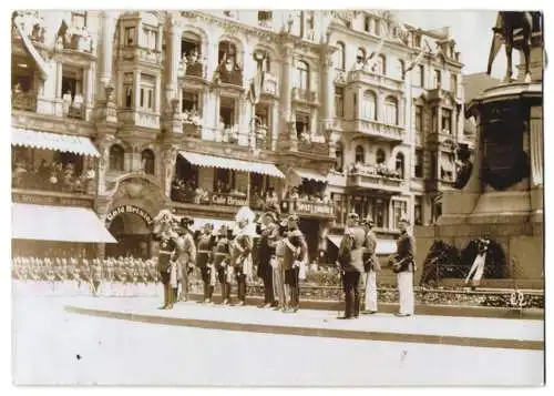 3 Fotografien G. Mertens, Aachen, Ansicht Aachen, Theaterplatz, Parade mit Kaiser Wilhelm II. zur Denkmal-Enthüllung