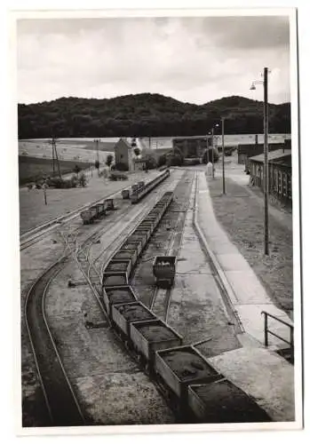 14 Fotografien Geza Straicher, Goslar, Ansicht Gross Döhren, Bergwerk Eisenerzgrube Fortuna, Förderanlagen, Grubenbahn