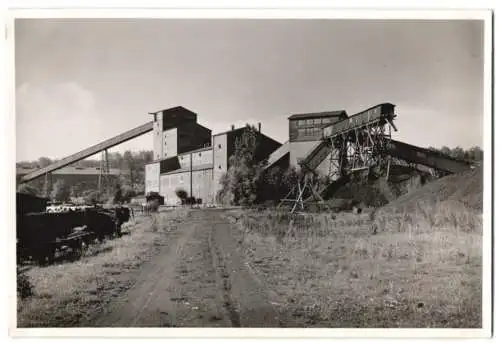 14 Fotografien Geza Straicher, Goslar, Ansicht Gross Döhren, Bergwerk Eisenerzgrube Fortuna, Förderanlagen, Grubenbahn