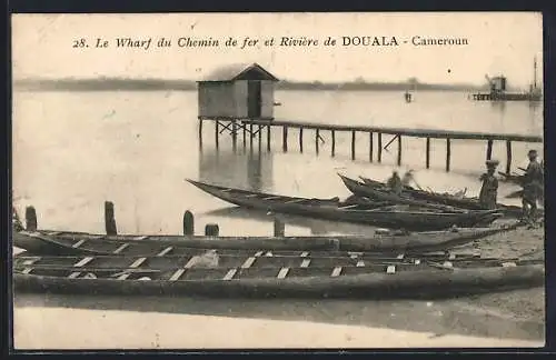 AK Douala, Le Wharf du Chemin de fer et Rivière