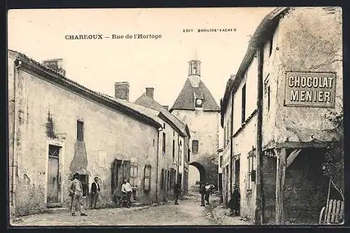 AK Charroux, Rue de l`Horloge, Strassenpartie