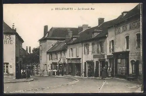 AK Bellenaves /Allier, La Grande Rue