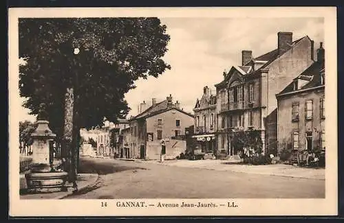 AK Gannat, Avenue Jean-Jaurès