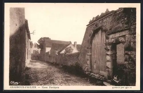 AK Charroux-d`Allier, Vieux Portiques