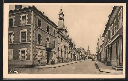 AK Cosne-d`Allier, La Mairie et l`Hôtel de la Poste