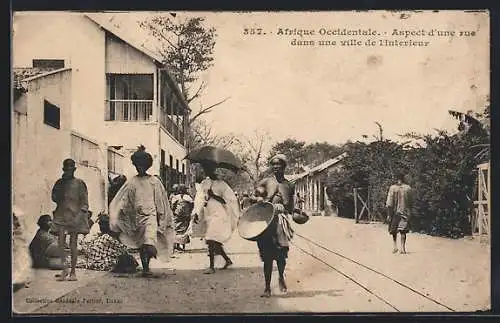 AK Sénégal, Aspect d`une rue dans une ville de l`intérieur, Strassenpartie