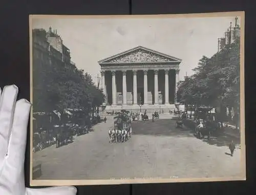 Fotografie Neurdein Freres, Paris, Ansicht Paris, Eglise de la Madeleine, Pferdekutsche, Grossformat 28 x 22cm