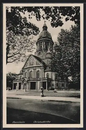 AK Mannheim, Strassenpartie mit Christuskirche