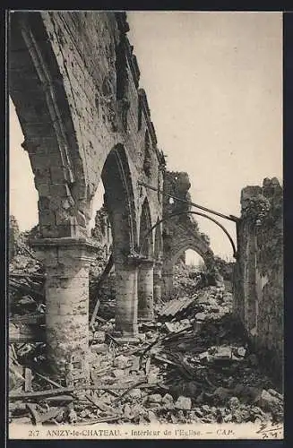 AK Anizy-le-Chateau, Intérieur de l`Eglise