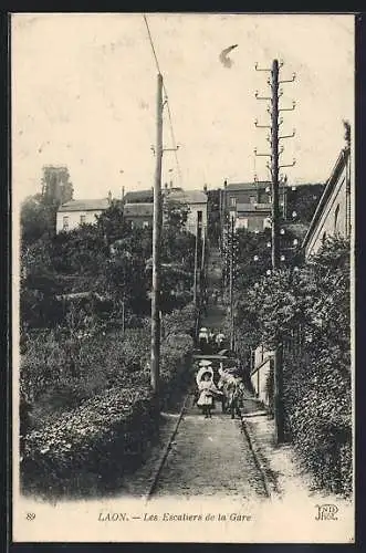 AK Laon, Les Escaliers de la Gare