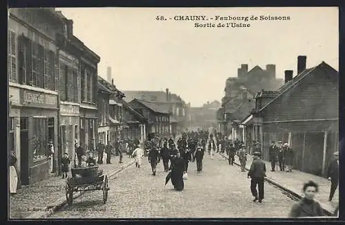 AK Chauny, Foubourg de Soissons, Sortie de l`Usine