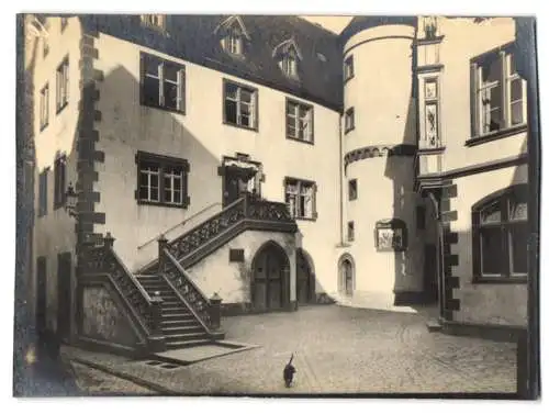 4 Fotografien unbekannter Fotograf, Ansicht Wertheim, Marktplatz, Rathausgasse, Kirche innenansicht