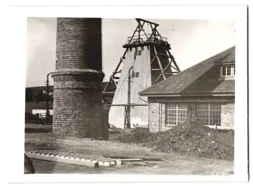 6 Fotografien unbekannter Fotograf, Ansicht Gross-Rhüden, Bergwerk - Kaliwerk, Förderanlagen, Förderturm