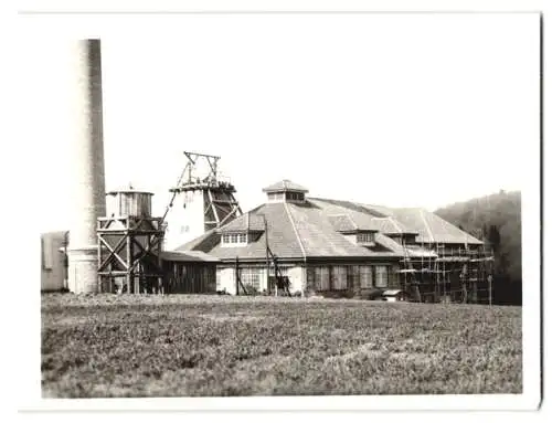 6 Fotografien unbekannter Fotograf, Ansicht Gross-Rhüden, Bergwerk - Kaliwerk, Förderanlagen, Förderturm