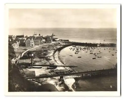 10 Fotografien unbekannter Fotograf, Ansicht Helgoland, Ober - und Unterland, Gesamtansicht, Reede mit Dünen u.a.