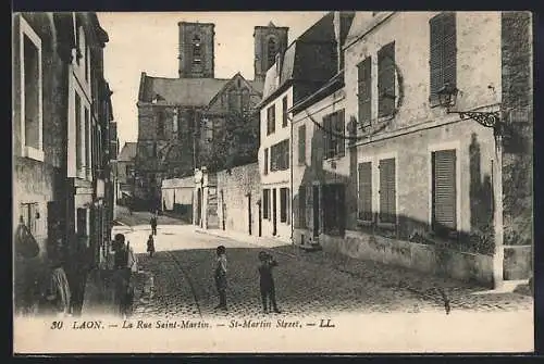 AK Laon, La Rue Saitn-Martin, Strassenpartie