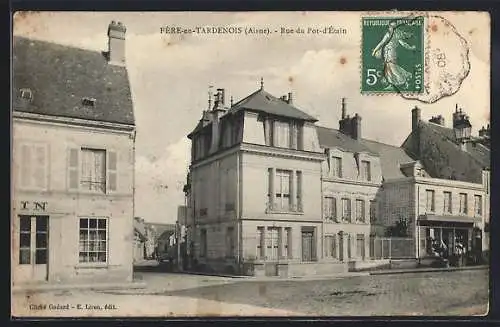 AK Fère-en-Tardenois /Aisne, Rue du Pot-d`Étain, Strassenpartie