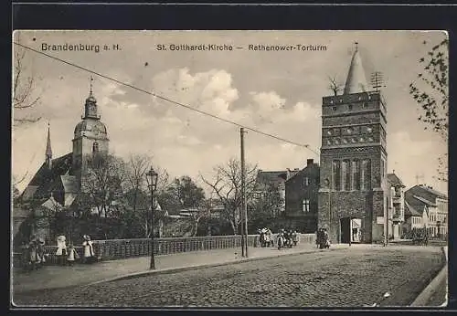 AK Brandenburg a. H., St. Gotthardt-Kirche und Rathenower-Torturm