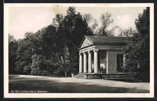 AK Weimar / Thüringen, Römisches Haus im Park