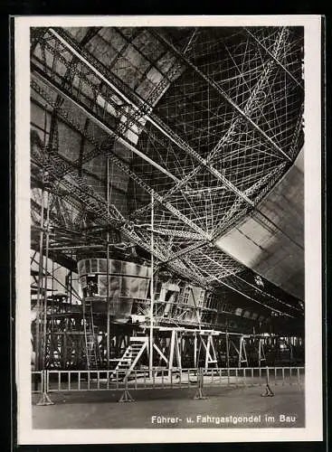 AK Luftschiffbau Zeppelin, Führer- u. Fahrgastgondel im Bau