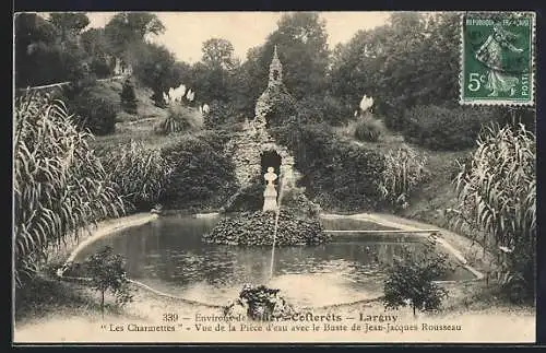 AK Largny, Les Charmettes, Vue de la Pièce d`eau avec le Buste de Jean-Jacques Rousseau