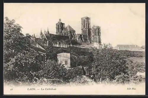 AK Laon, La Cathédrale