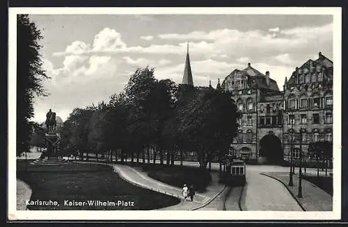 AK Karlsruhe, Kaiser-Wilhelm-Platz, Strassenbahn