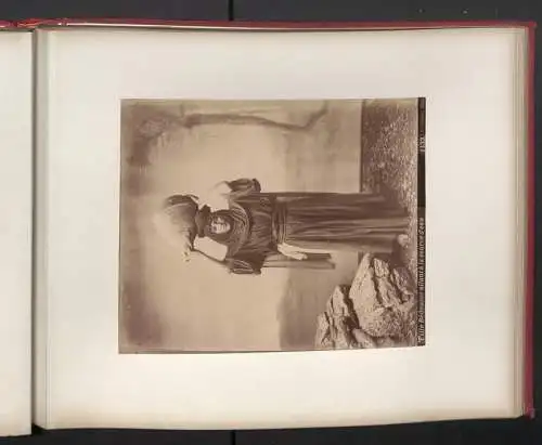 Fotoalbum mit 27 Fotografien, Ansicht Alexandria, Orient-Reise 1890, Tracht, Adelphoi Zangaki, Luigi Fiorillo, Danseuse