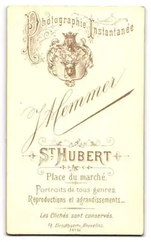 Fotografie J. Hemmer, St. Hubert, Place du marche, Porträt einer jungen Frau