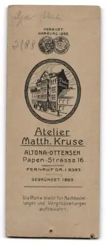 Fotografie Matth. Kruse, Ottensen, Papen-Strasse 16, Porträt eines Mannes mit Schnurrbart