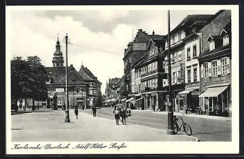 AK Karlsruhe-Durlach,  Strasse mit Geschäften