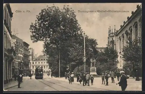 AK Köln, Strasse Drususgasse & Wallraf-Richartzmuseum, Strassenbahn