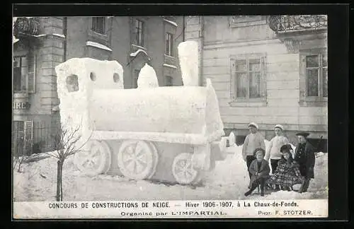 AK La Chaux-de-Fonds, Concours de Constructions de Neige 1906 /1907, Eisplastik in Form einer Lokomotive