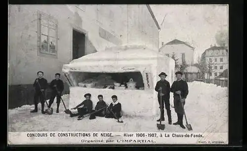 AK La Chaux-de-Fonds, Concours de Constructions de Neige 1906 /1907, Eisplastik in Form eines Marktstandes