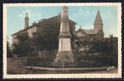 AK Montlaur /Aveyron, L`Eglise, le Monument aux Morts et la Poste