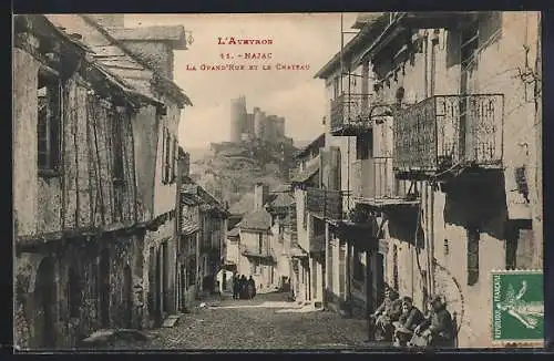 AK Najac /Aveyron, La Grand`Rue et le Château