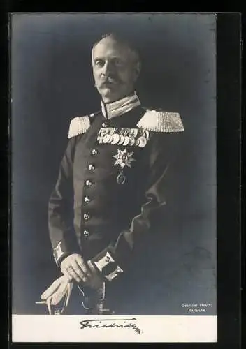 Foto-AK Grossherzog Friedrich von Baden in Uniform mit Orden