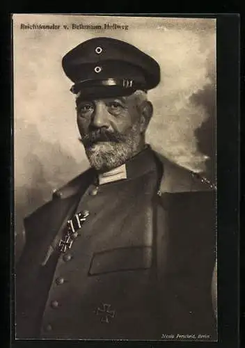 AK Reichskanzler von Bethmann Hollweg in Uniform mit Eisernem Kreuz